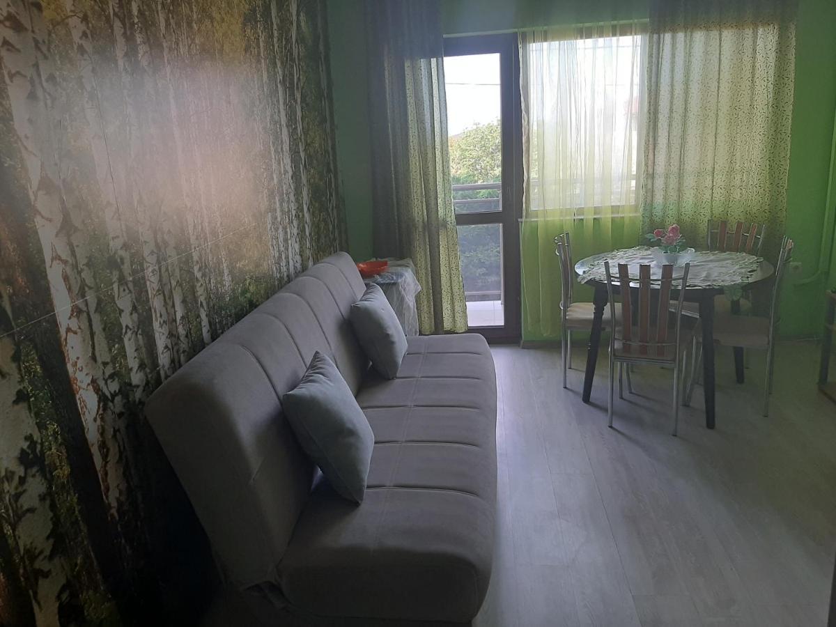 Guest House By The Captain Varna Exterior foto