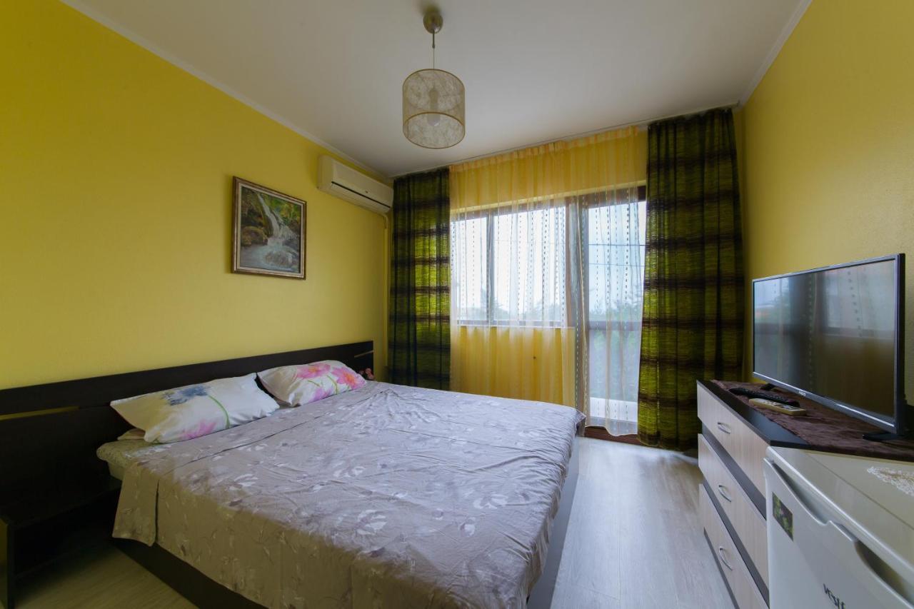 Guest House By The Captain Varna Exterior foto